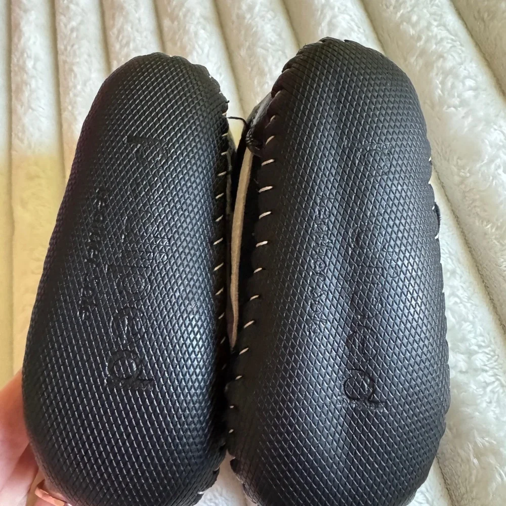 Pediped Black and White Baby Walker Shoes Size 18-24 Months